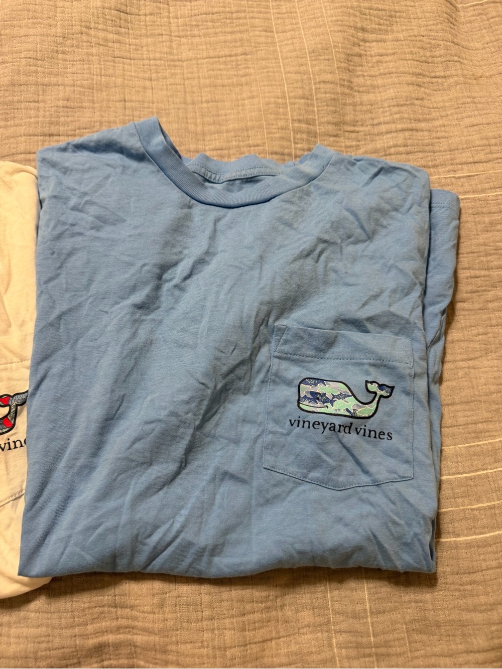 Vineyard Vines T-Shirt Bundle - Picture 4 of 7